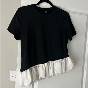 SHEIN Black and White Short Sleeve Tee